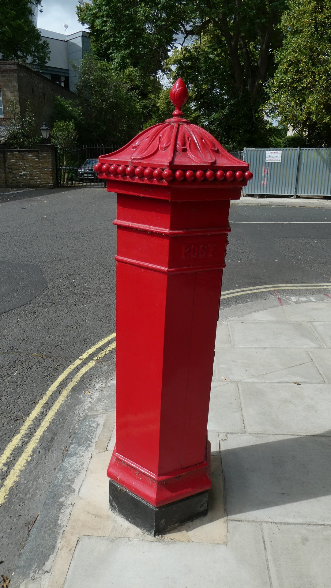 Cavendish Avenue, City of Westminster photo 4