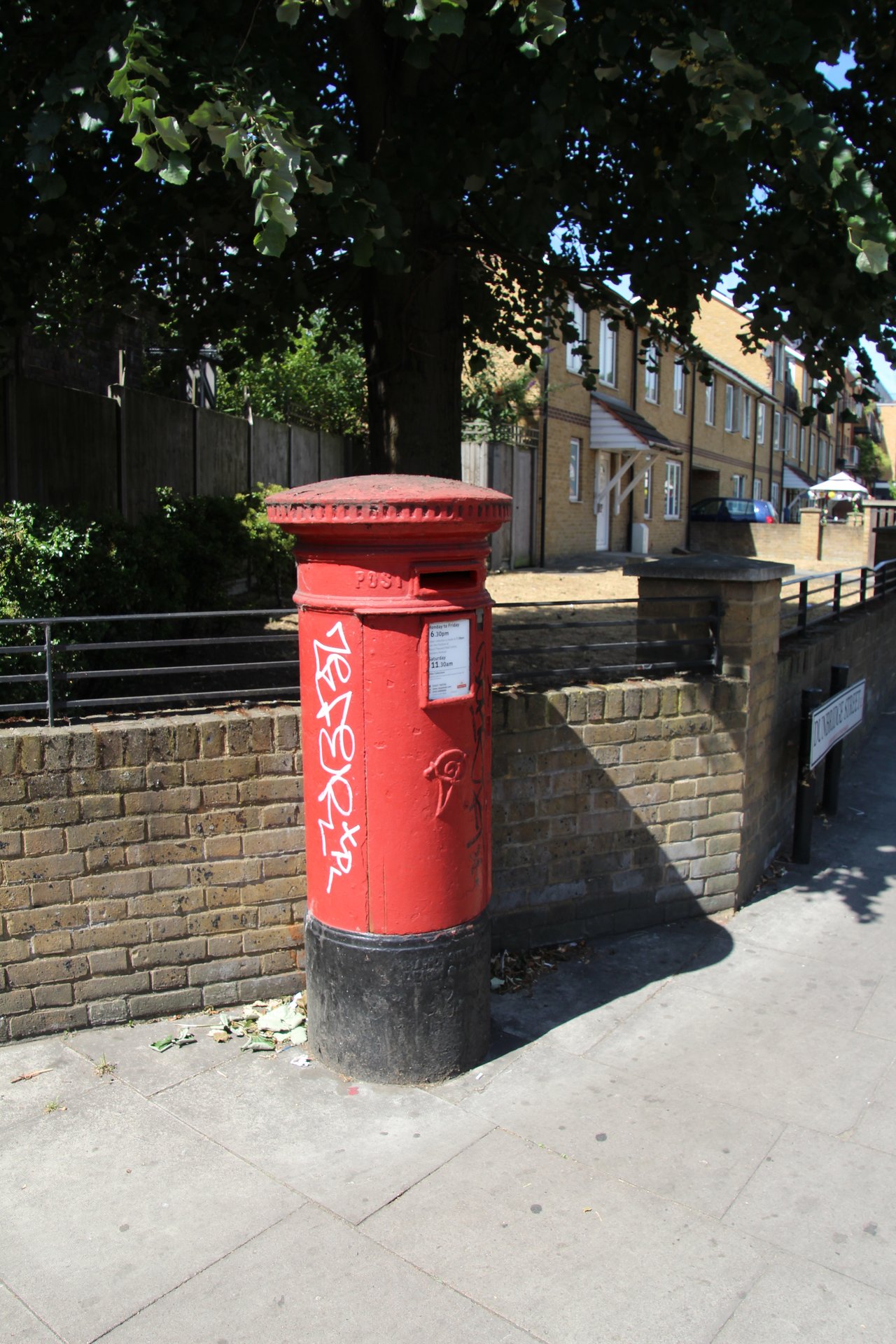 Dunbridge Street, Greater London photo 6