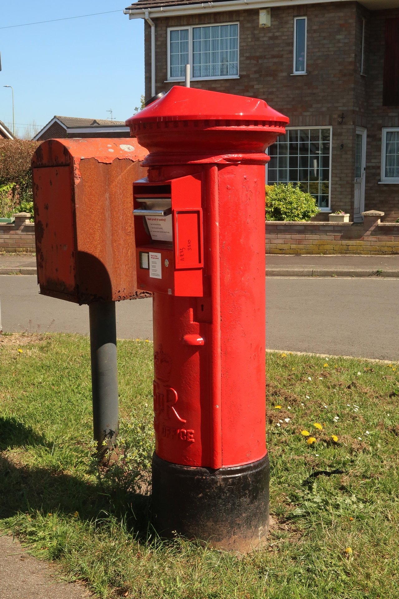 Annis Hill Lane, Bungay photo 2