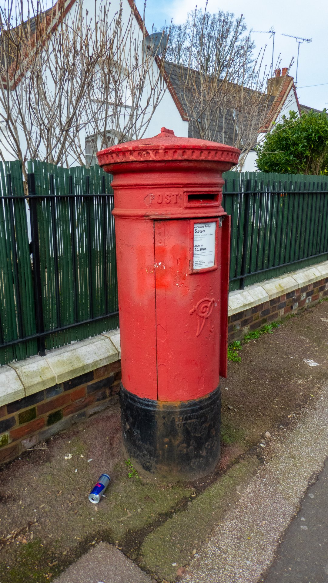 The Retreat, Odessa Road, Greater London photo 2