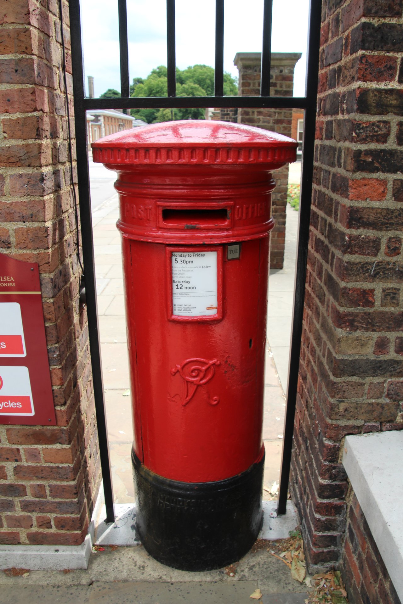 Royal Hospital Road, Greater London photo 5