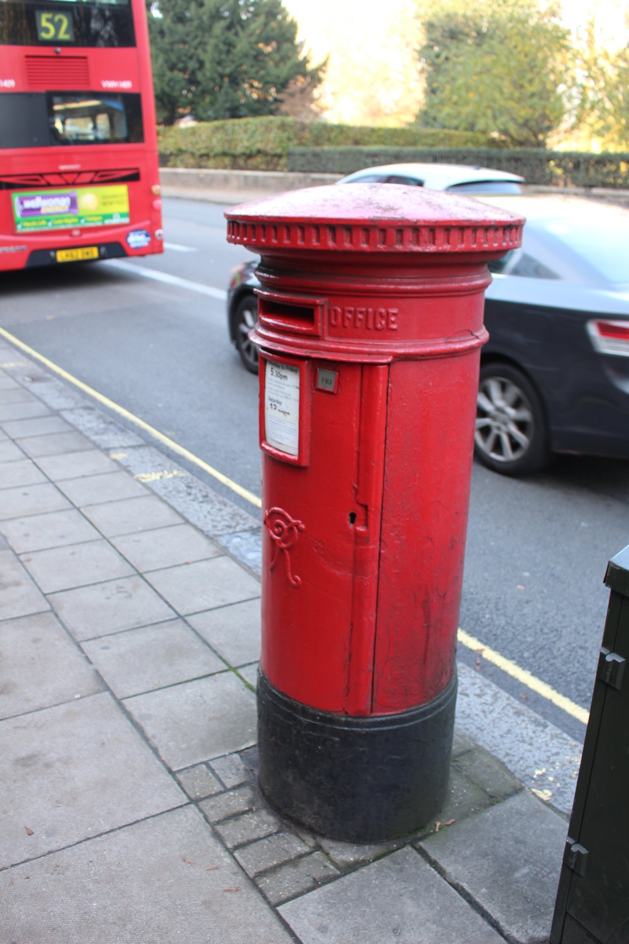 Kensington Road, Knightsbridge photo 2