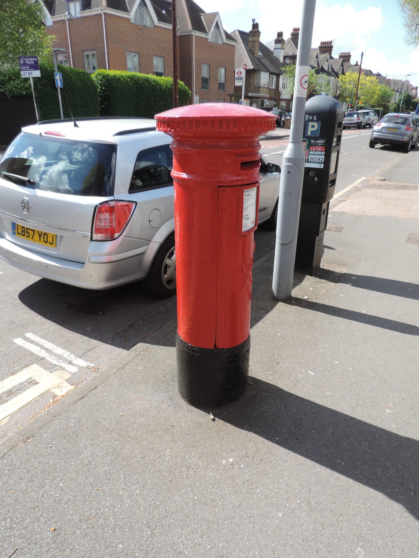 Balaclava Road, Greater London photo 2