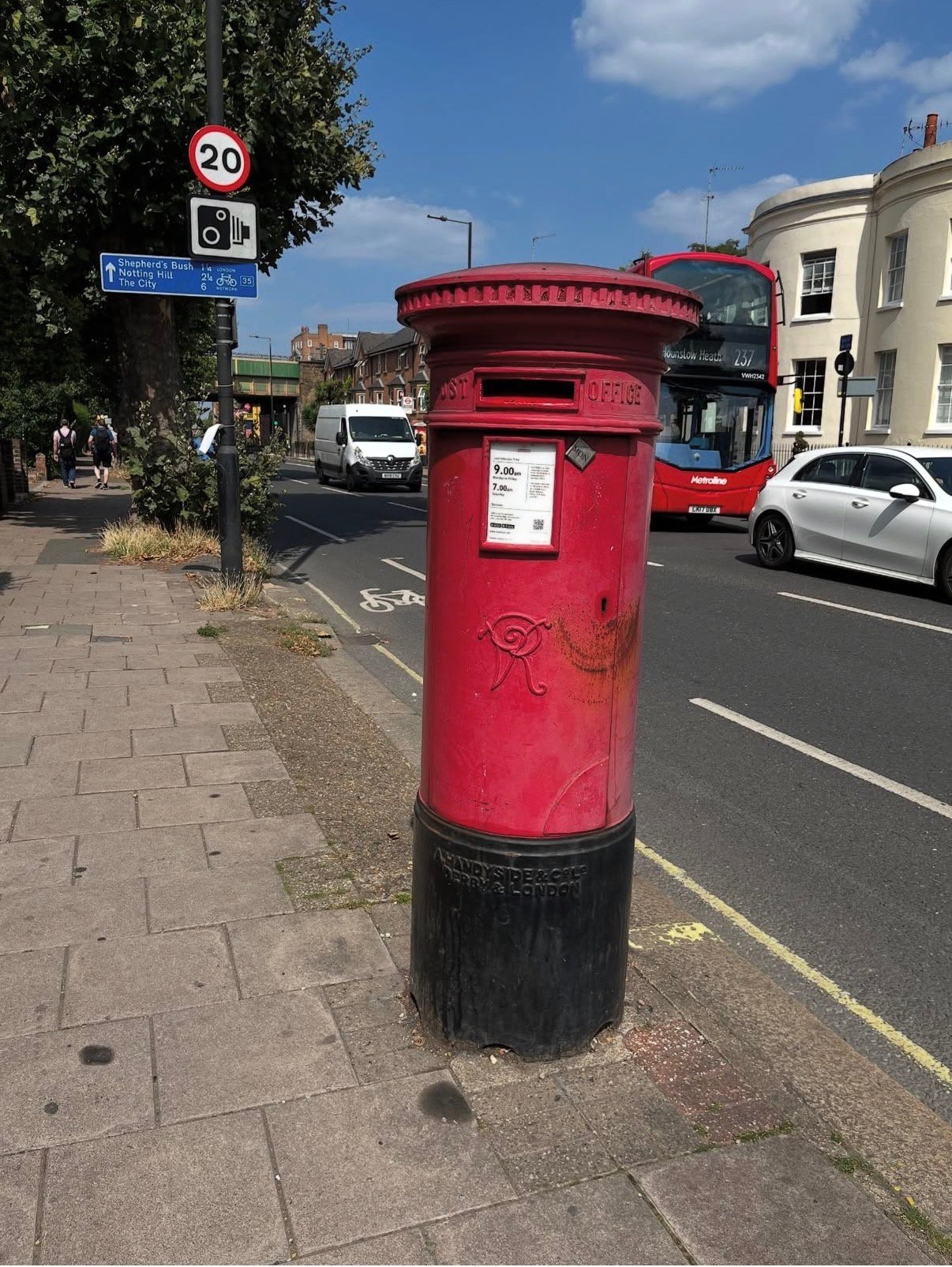 Goldhawk Road, Greater London, Queen Victoria