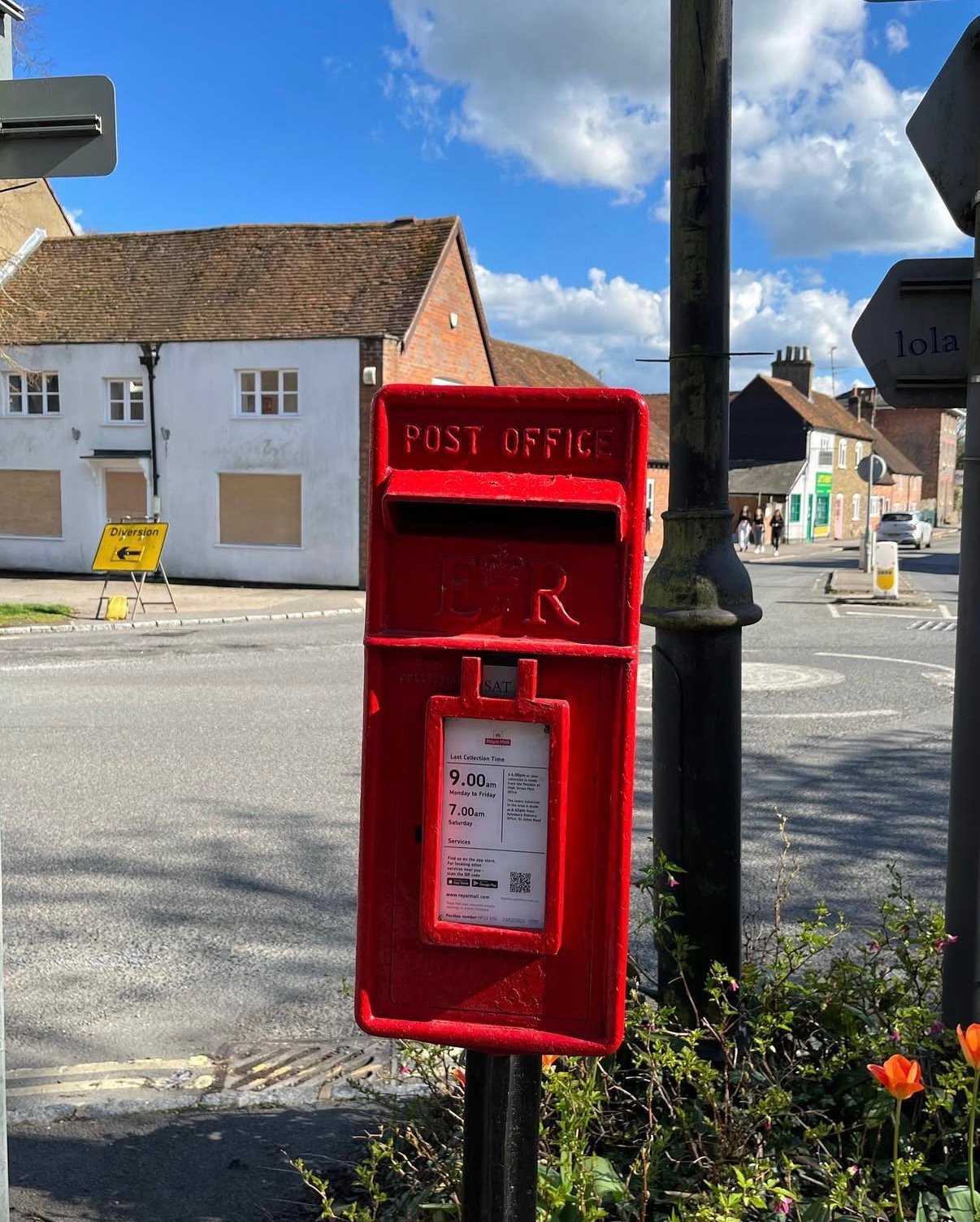 Pound Street, Wendover, Queen Elizabeth II
