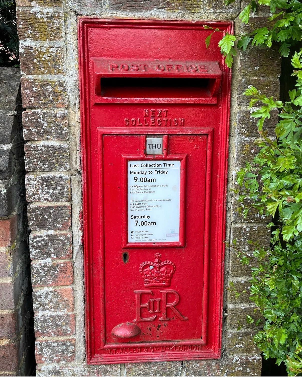 St Johns Road, Tylers Green, Queen Elizabeth II