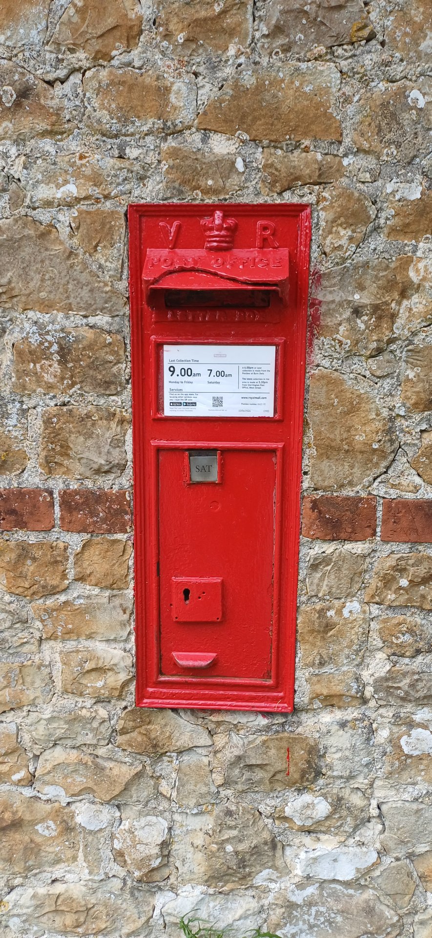 Bignor Road, Bignor, Queen Victoria