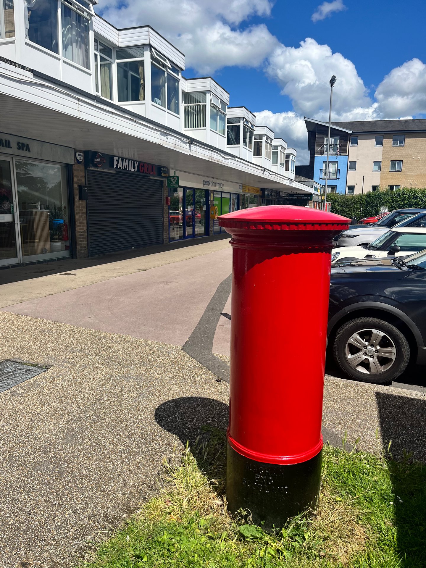 Greendale Shops, Dronfield photo 6