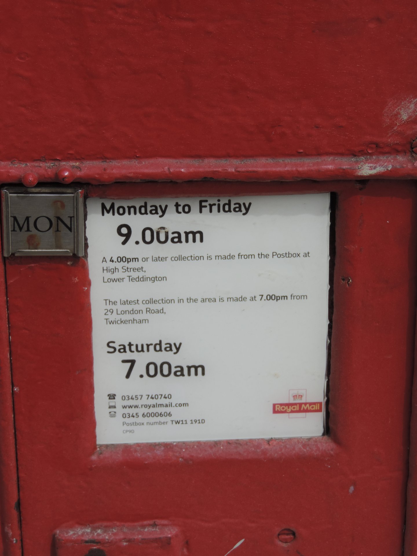 Ferry Road, Greater London photo 3