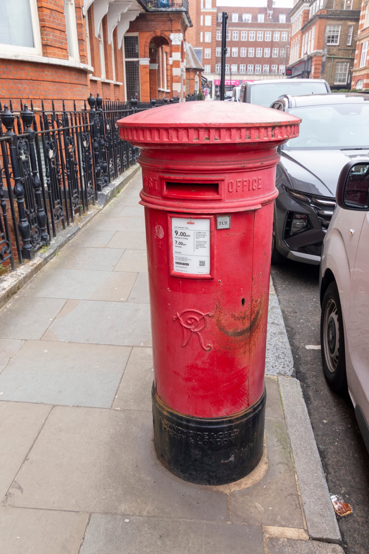 Allen Street, Greater London photo 6