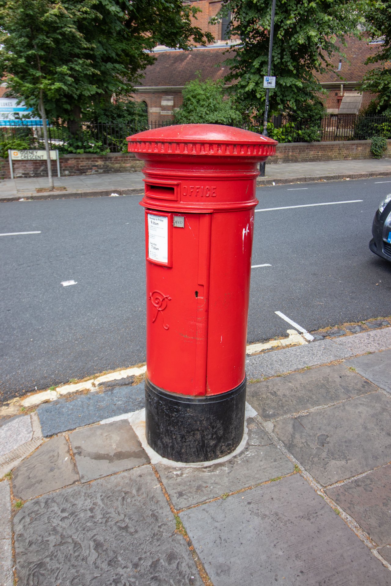 Busby Place, Camden photo 3