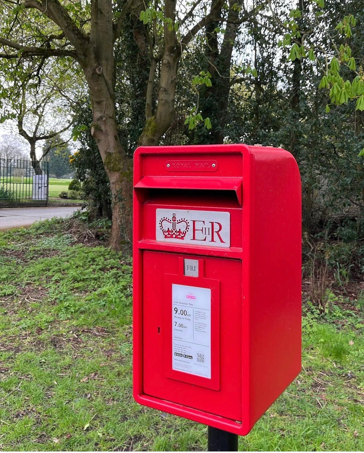 Chartridge Lane, Chartridge, Queen Elizabeth II