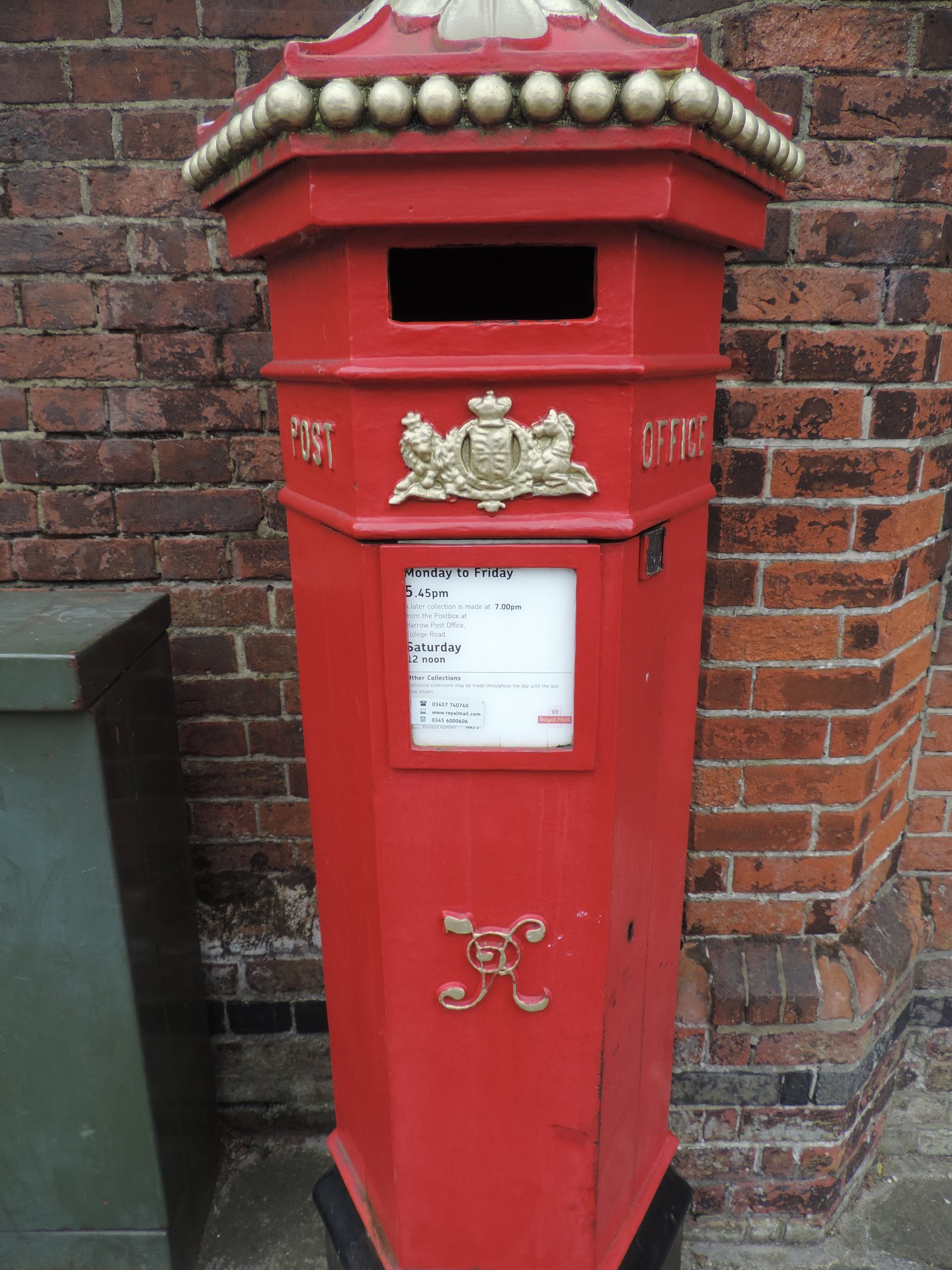 High Street, Harrow photo 4