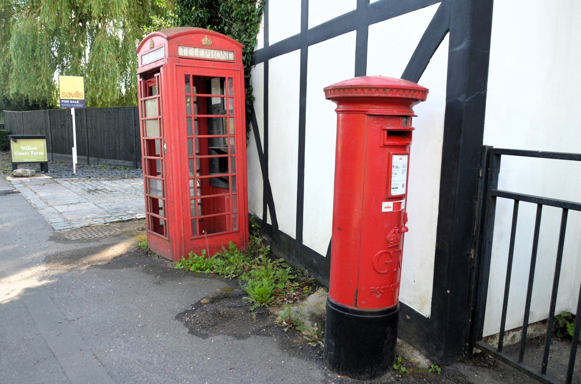 B3024, Oakley Green, King George V