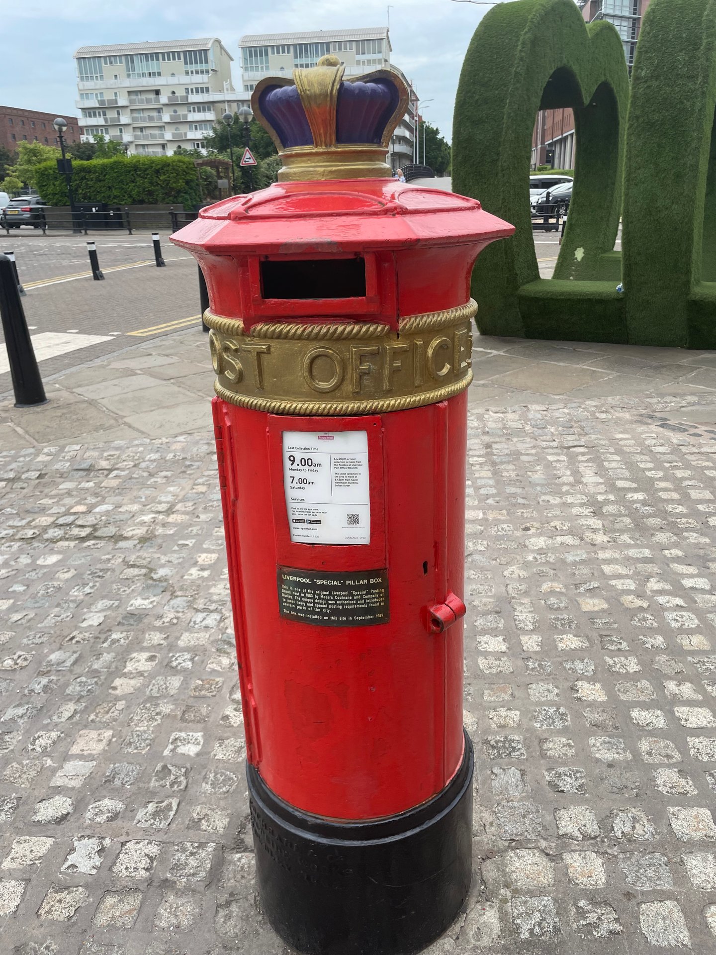 Liverpool Special Pillar Box, Salthouse Quay, Liverpool photo 4