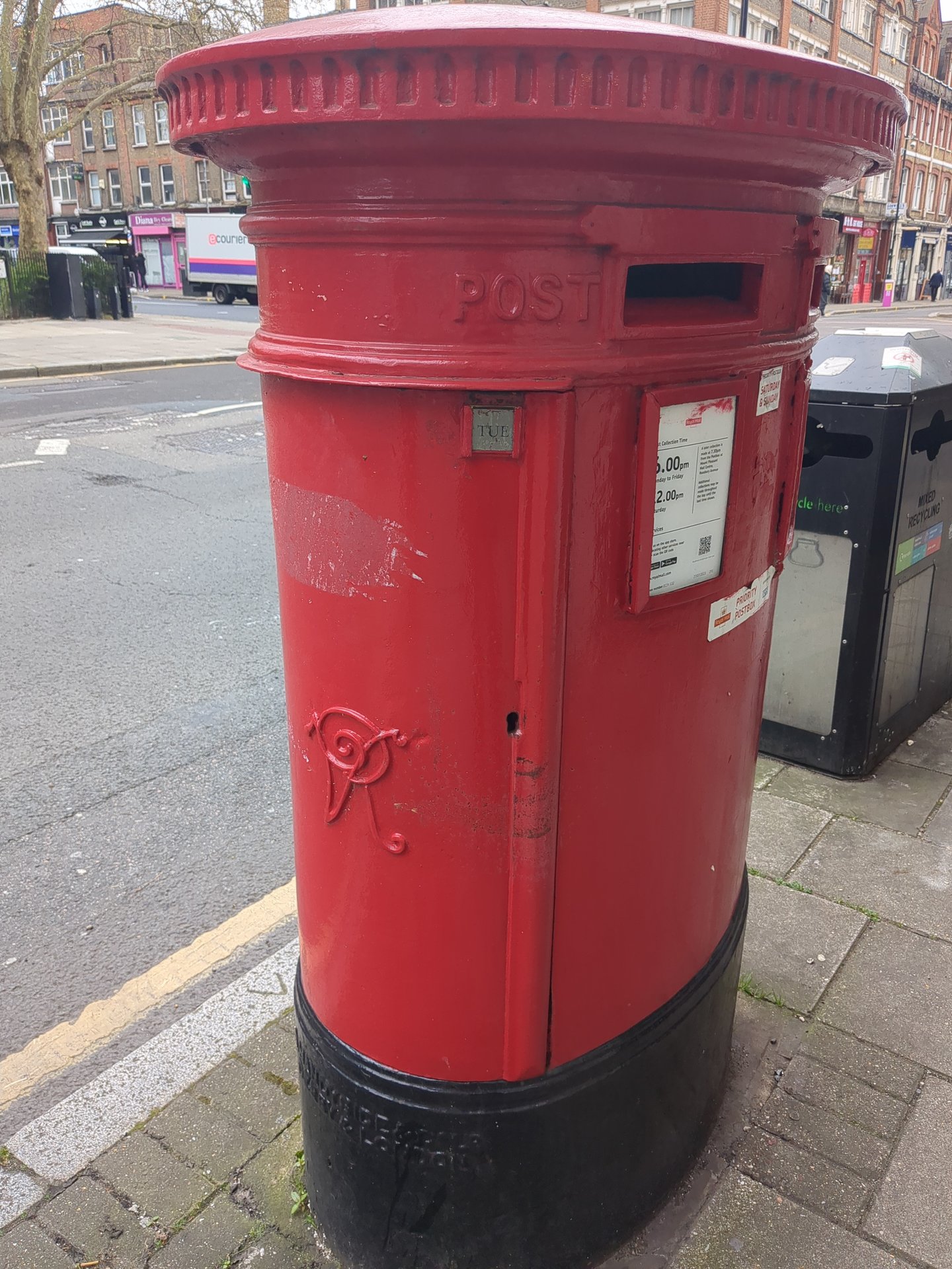 Goswell Road, Islington photo 5