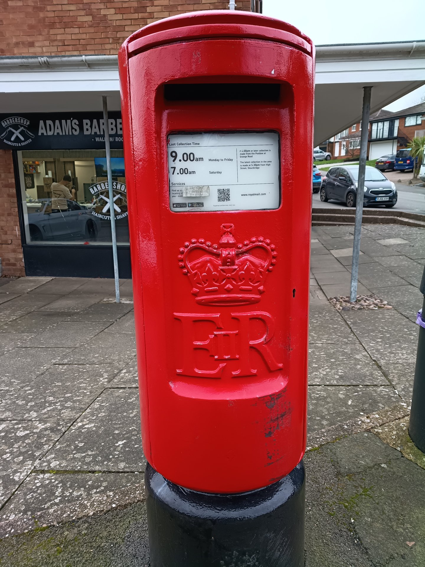 Thicknall Drive, Stourbridge, Queen Elizabeth II
