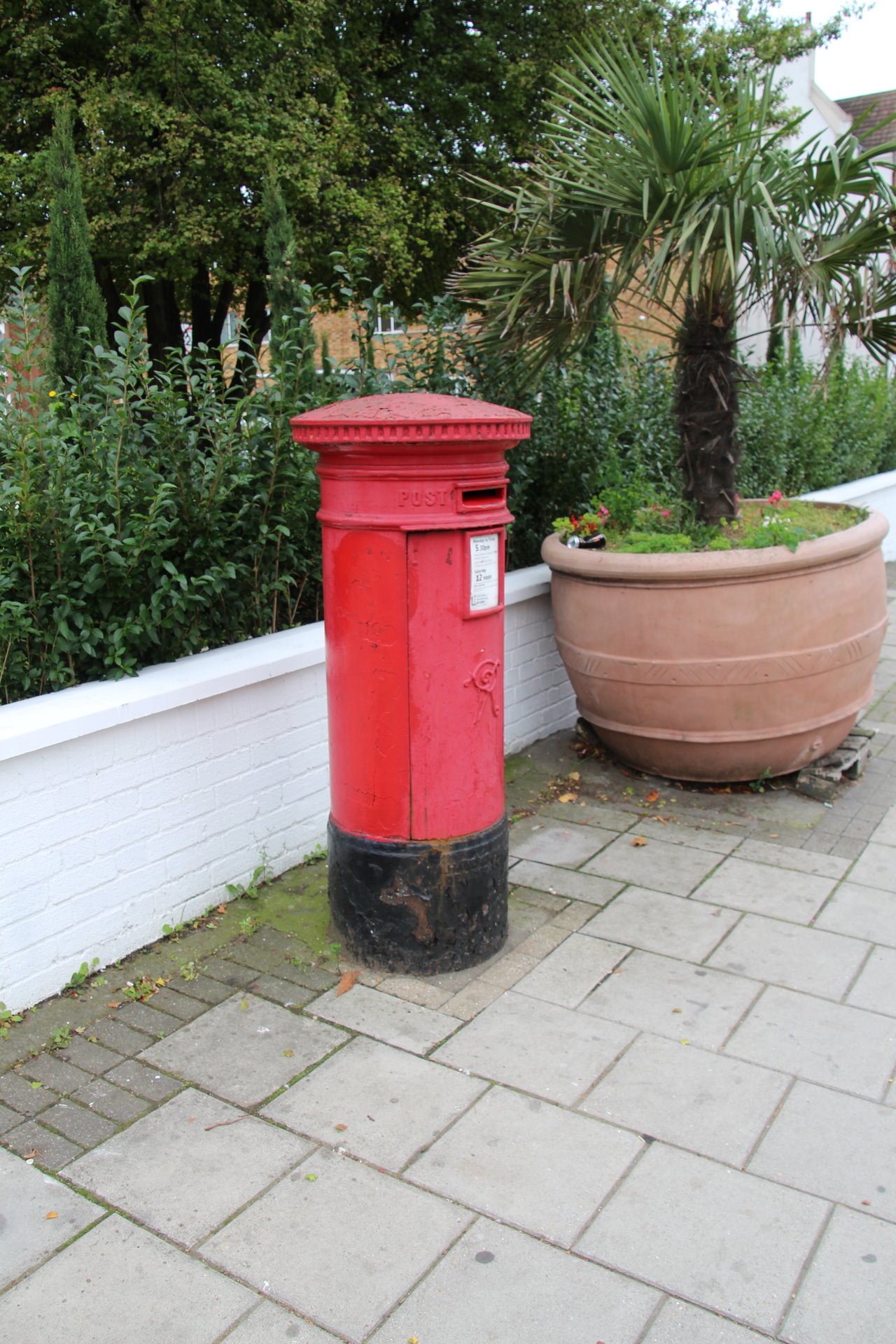 Clapham Common South Side, Greater London photo 6