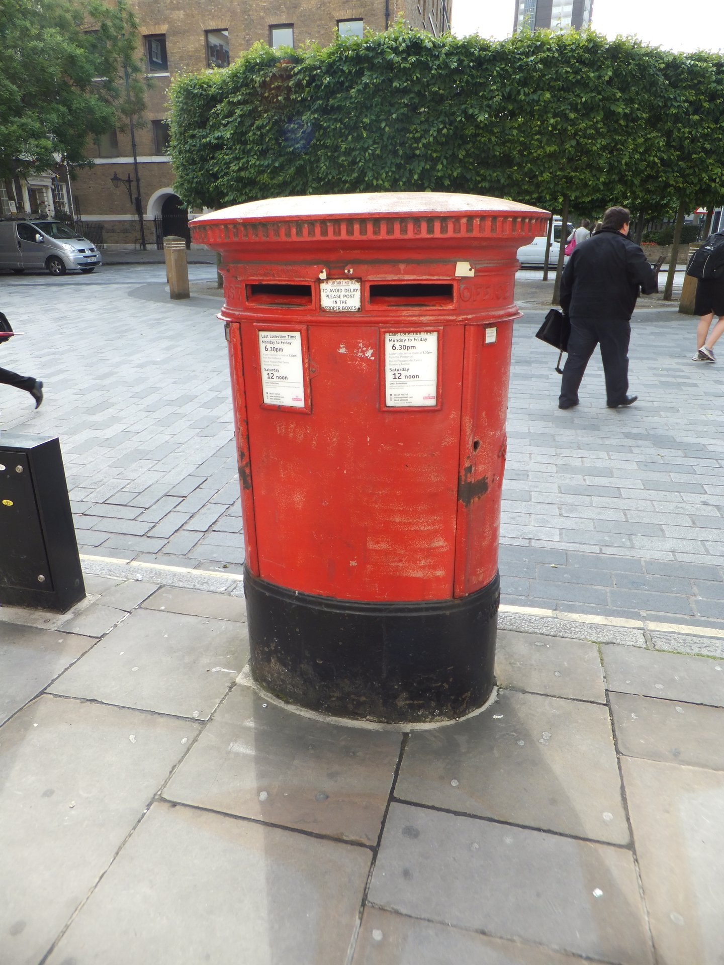 Devonshire Square, City of London photo 8