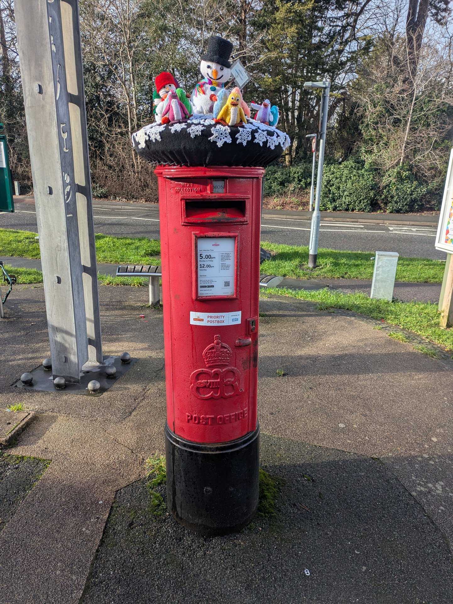 Kingpost Parade, Guildford photo 6