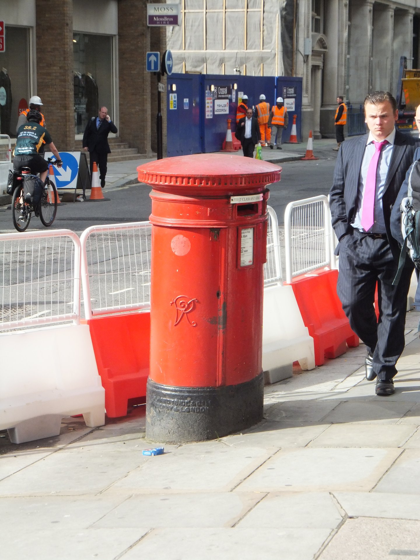 Blomfield Street, City of London photo 2