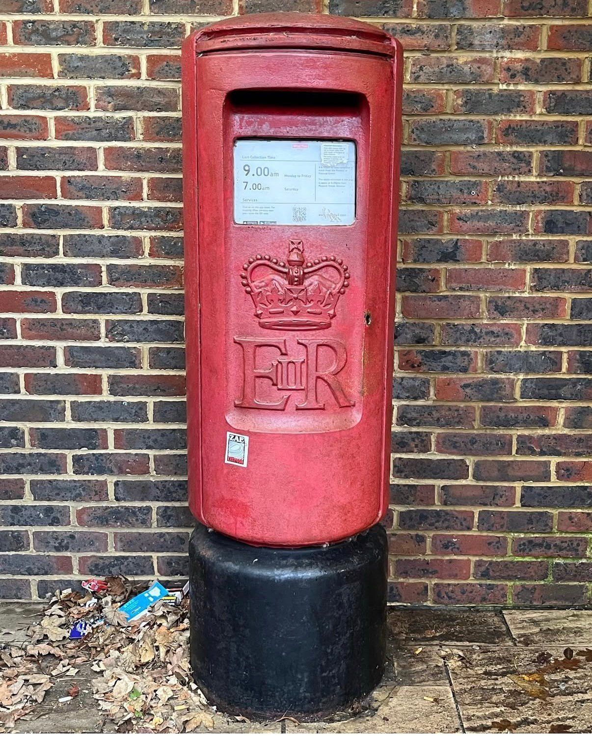 The Arches, Clewer Village, Queen Elizabeth II