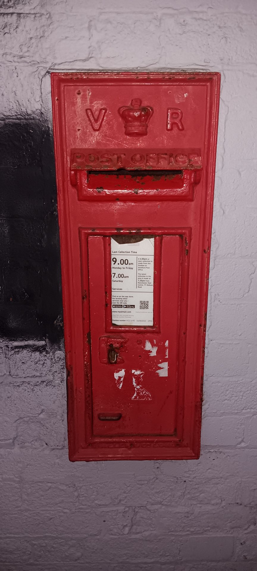 Edge Lane, Stretford, Queen Victoria