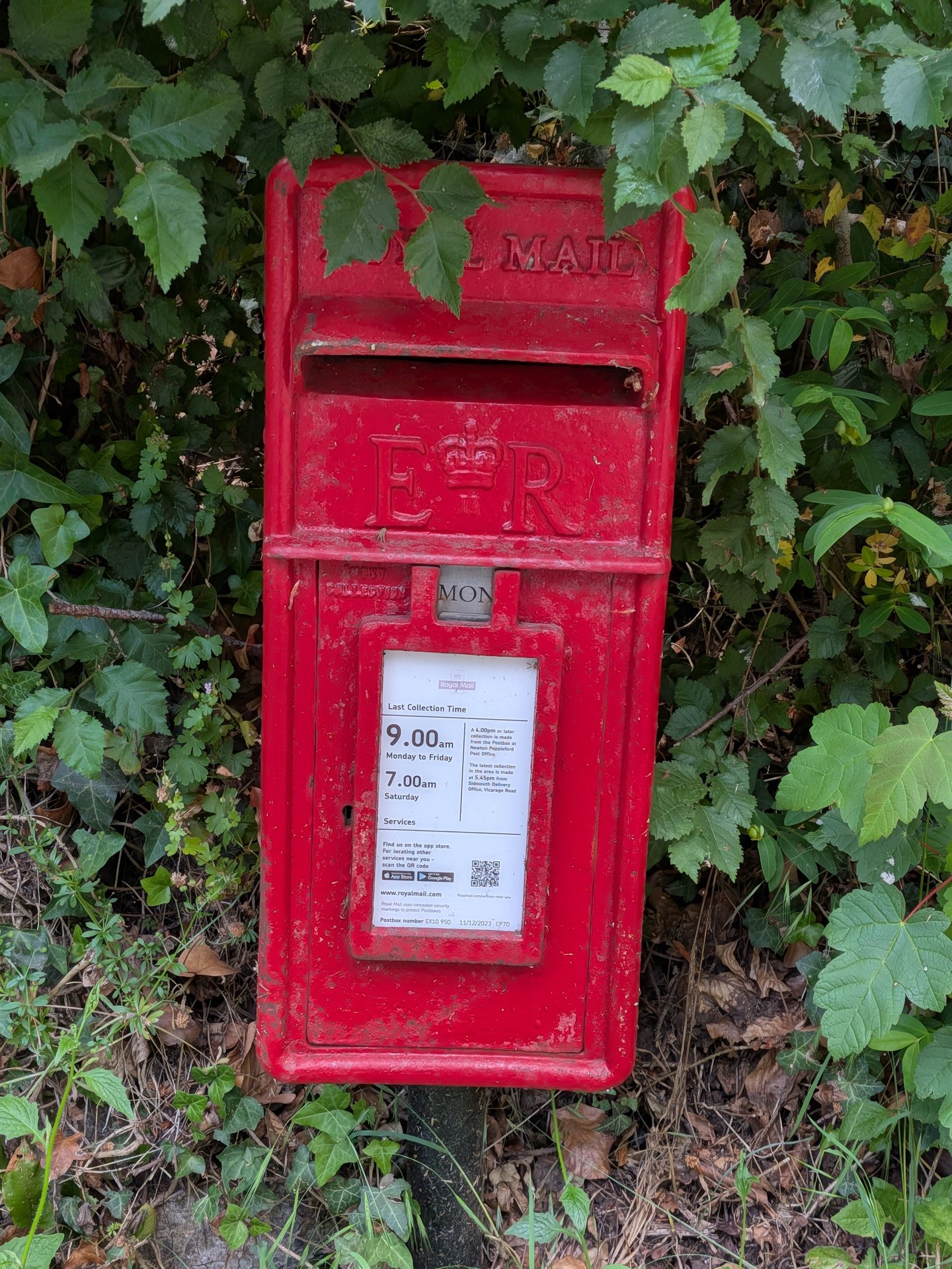 A3052, Harpford, Queen Elizabeth II