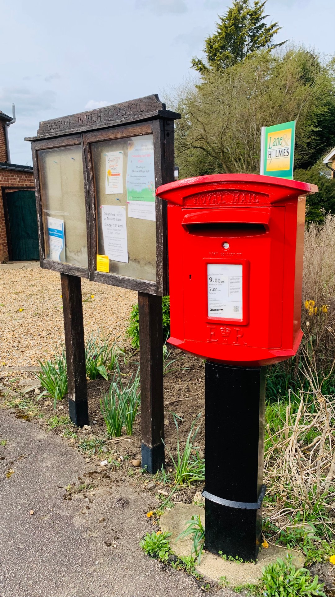 The Avenue, Radwell photo 2