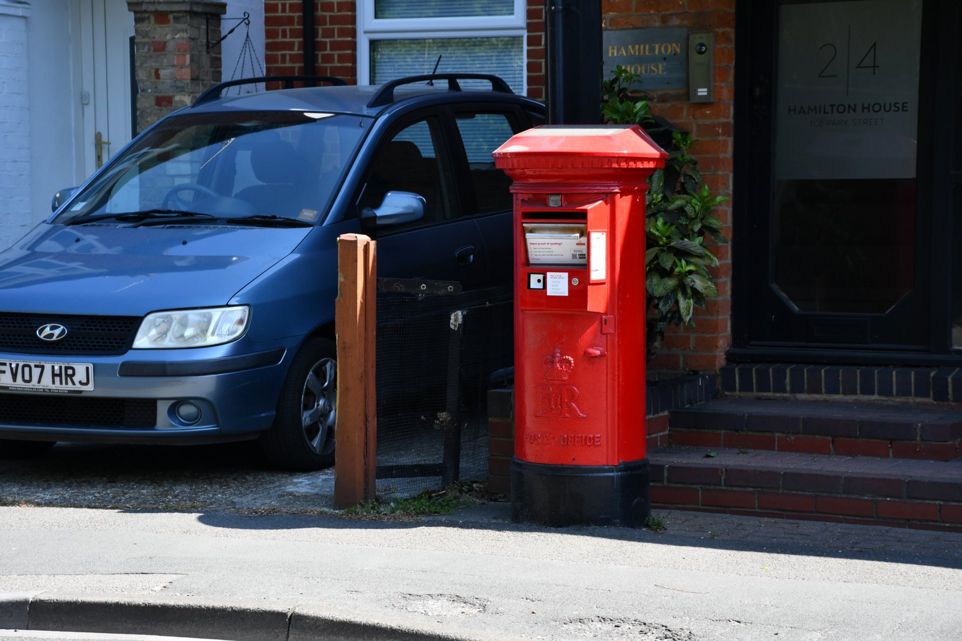Park Street, Camberley photo 2