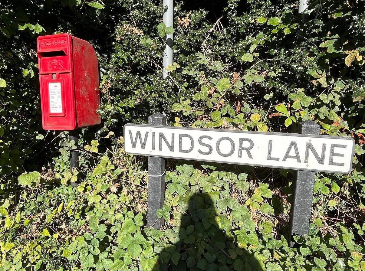 Windsor Lane, Little Missenden, Queen Elizabeth II