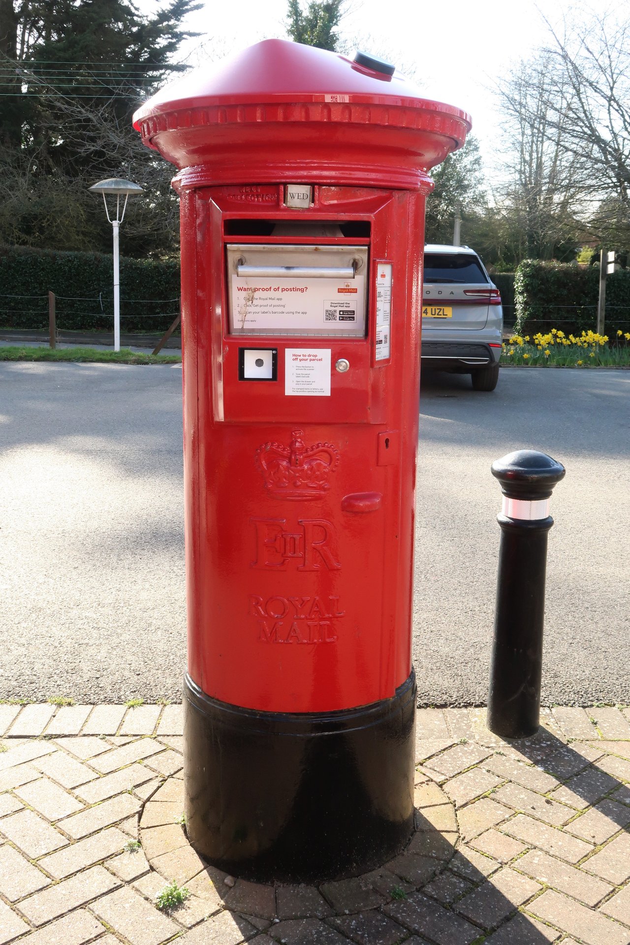 Narrow Way, Wenhaston, Queen Elizabeth II