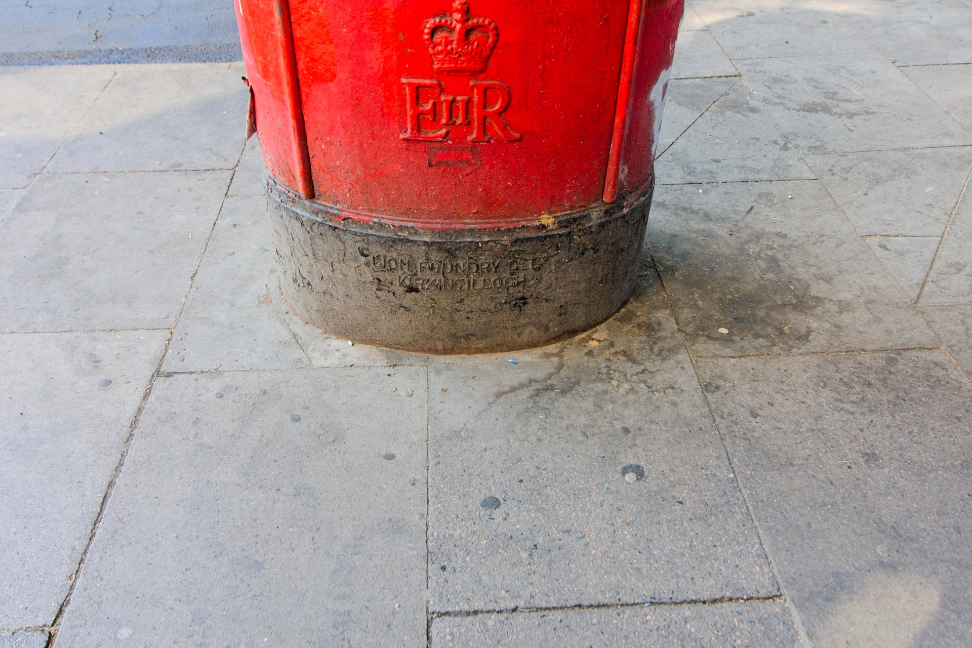 Whitechapel High Street, Greater London photo 2