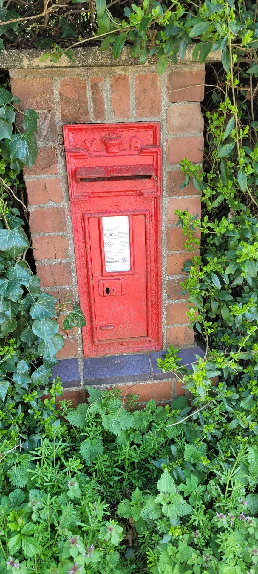 Postbox: Cholstery lane, Leominster, Herefordshire