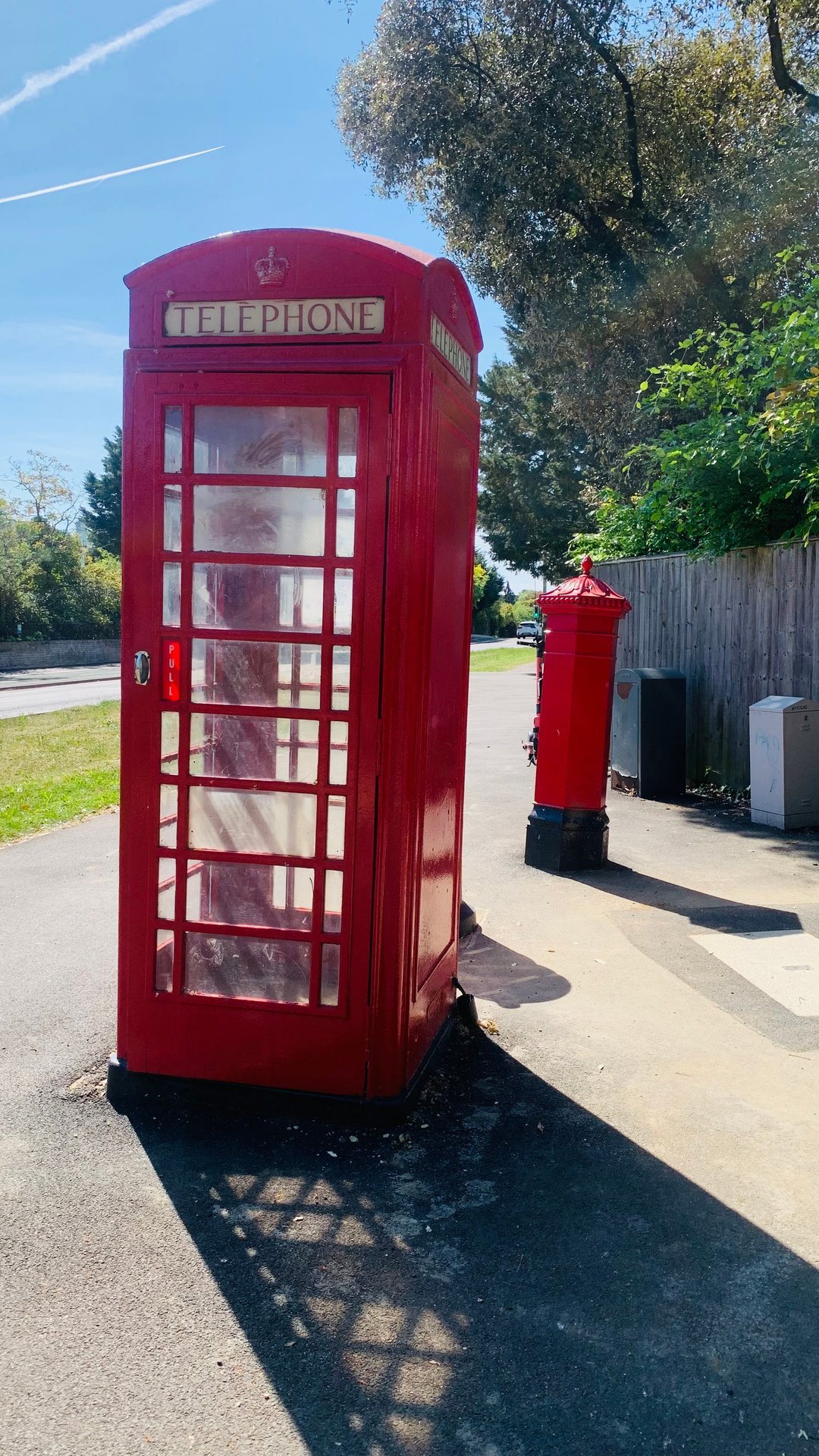 Cleevelands Drive, Prestbury photo 2