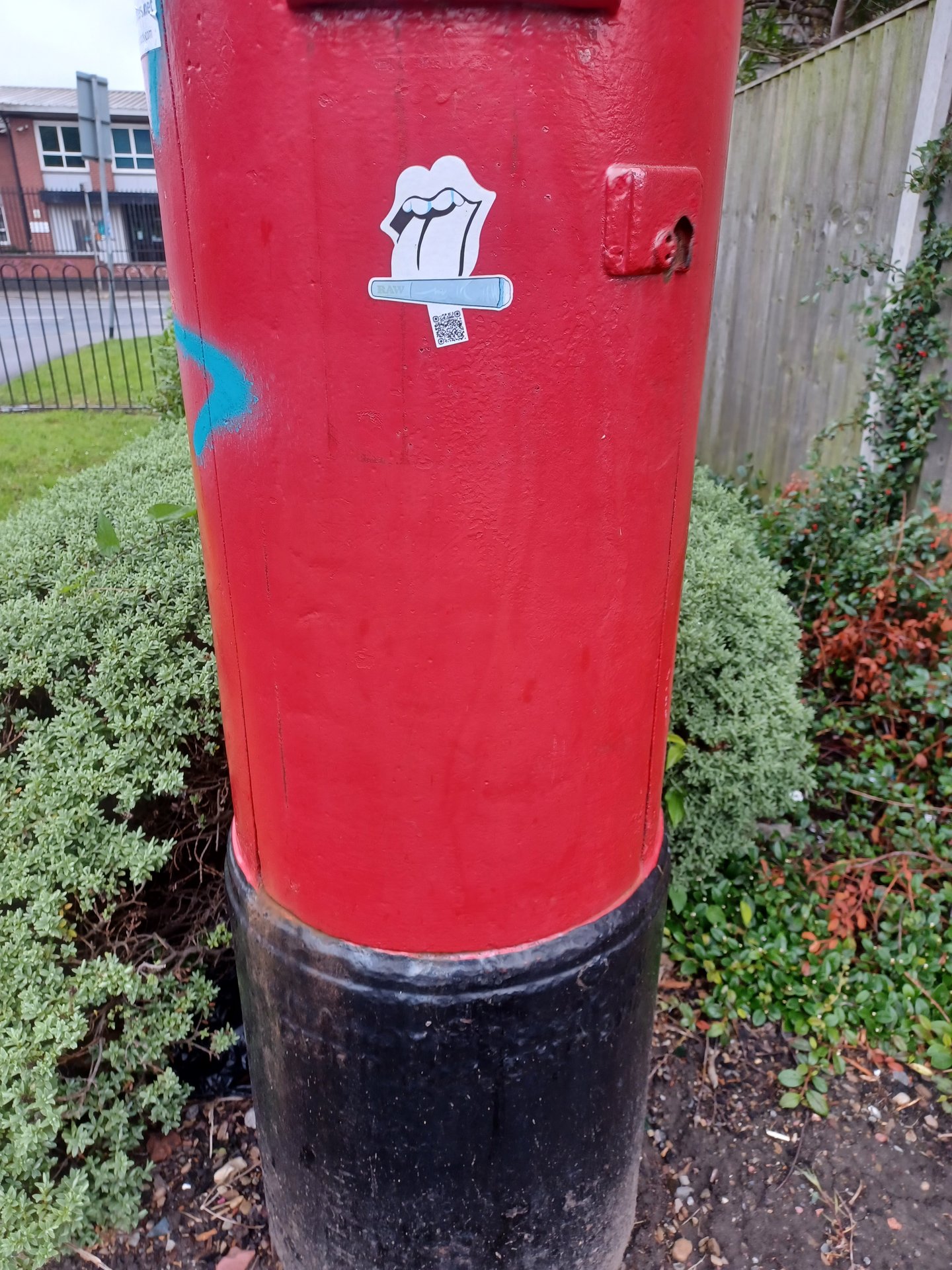 Oatland Close, Leeds photo 2