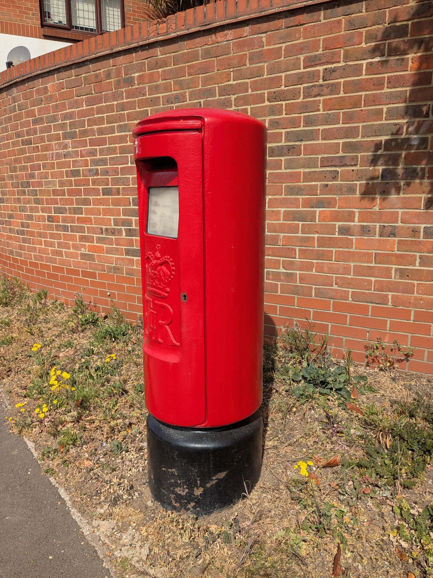 Brimfield Road, Purfleet-on-Thames photo 4