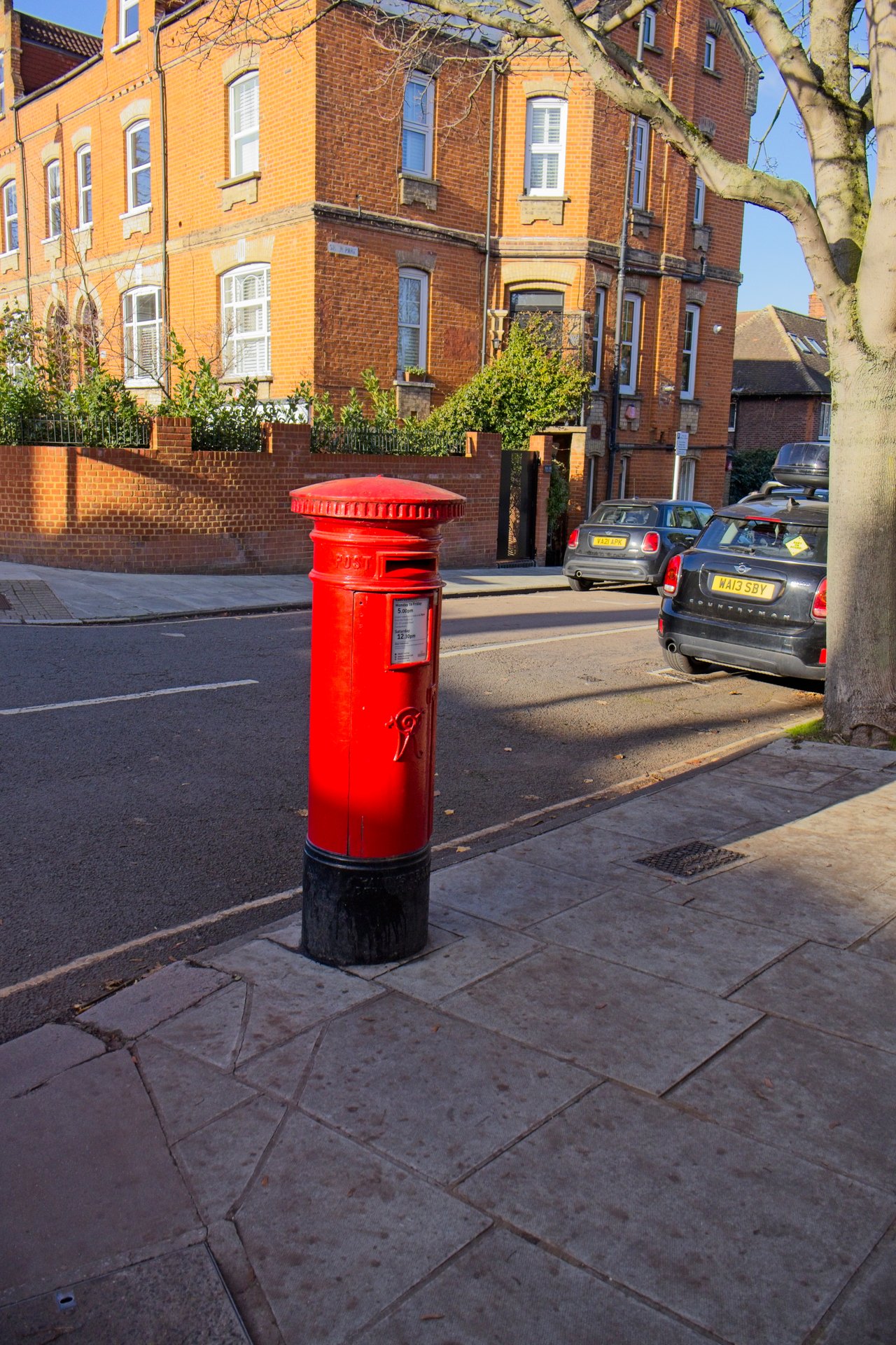 Sheen Road, Greater London photo 2