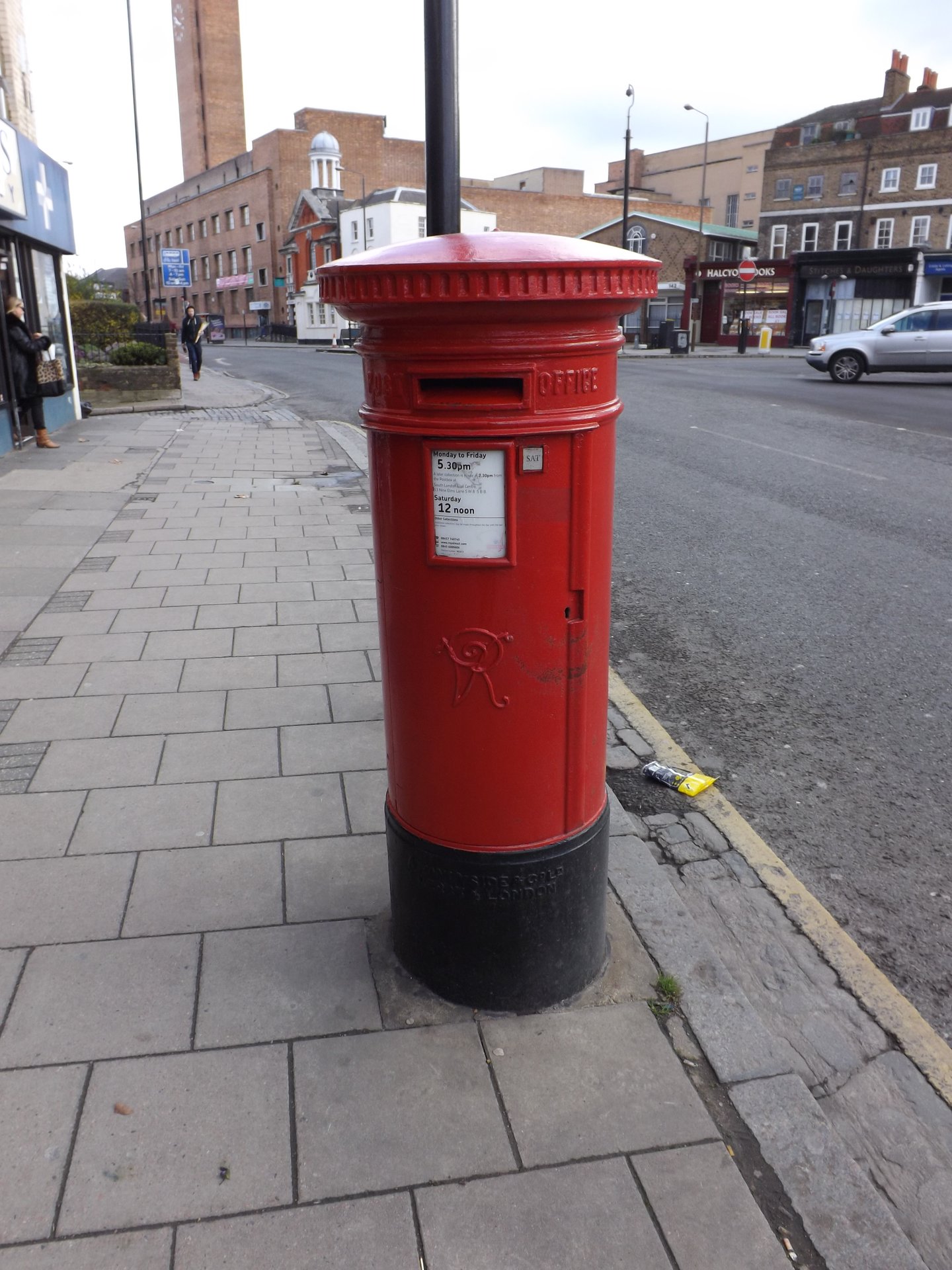 Greenwich High Road, Greater London photo 2