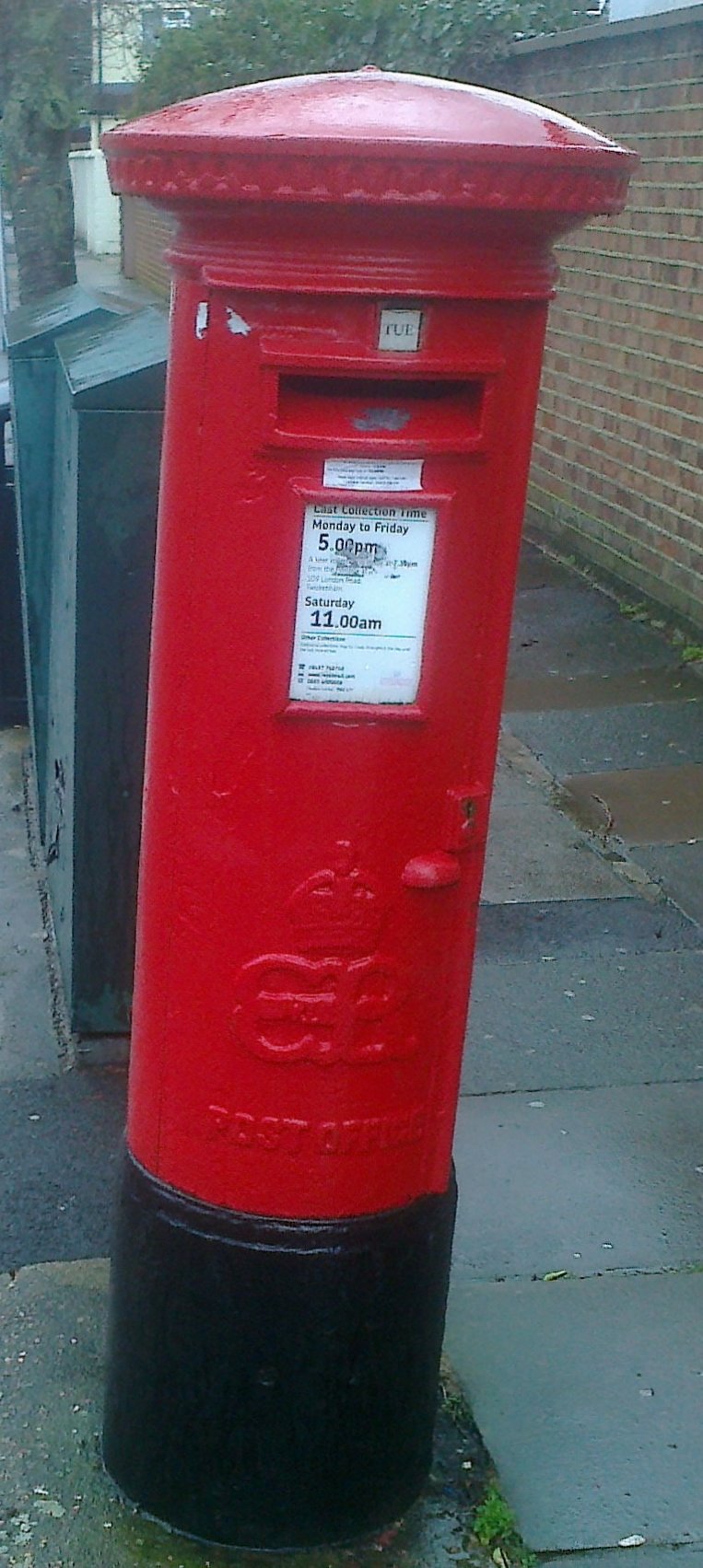 Egerton Road, Strawberry Hill photo 2