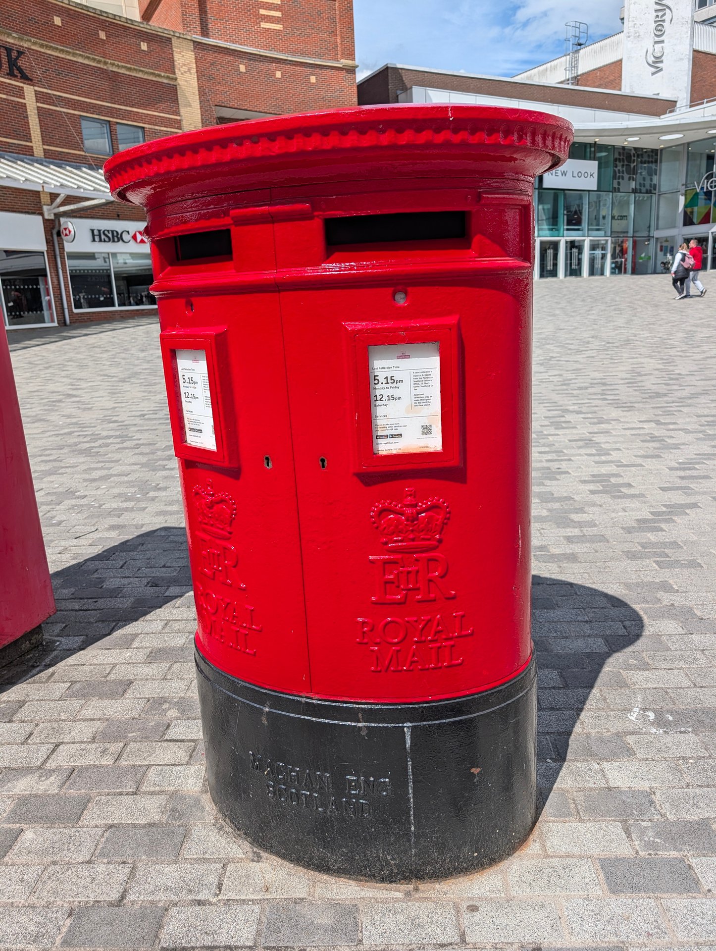 Churchill Square, Southend-on-Sea photo 2