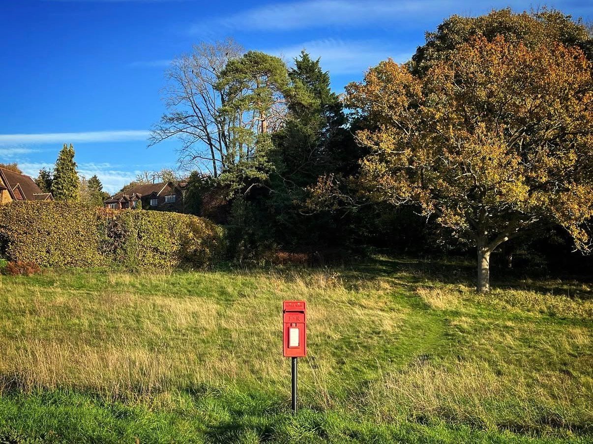 Dog Kennel Lane, Chorleywood, Queen Elizabeth II