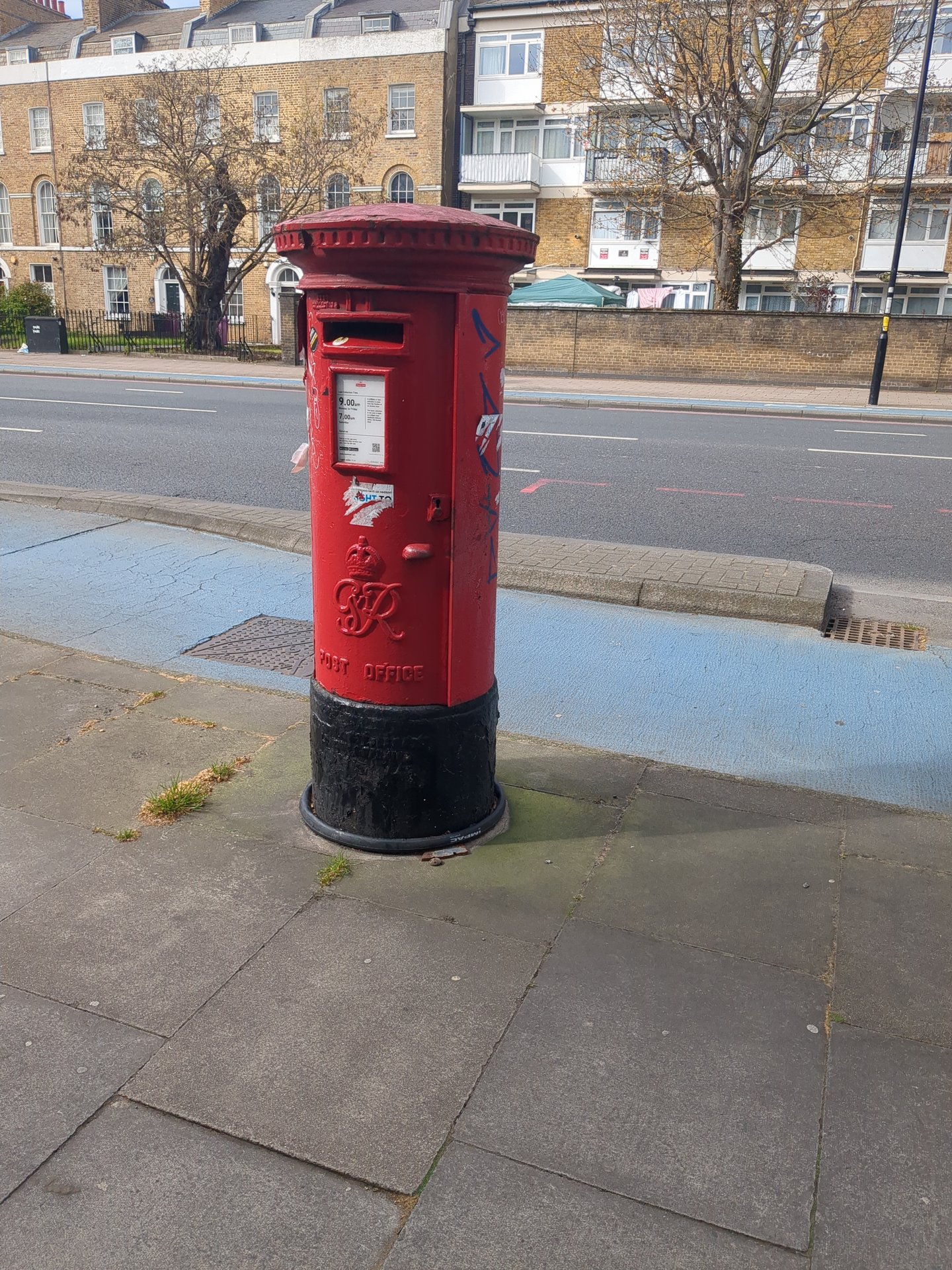 Postbox: Mile End Road, Bow, Greater London, England