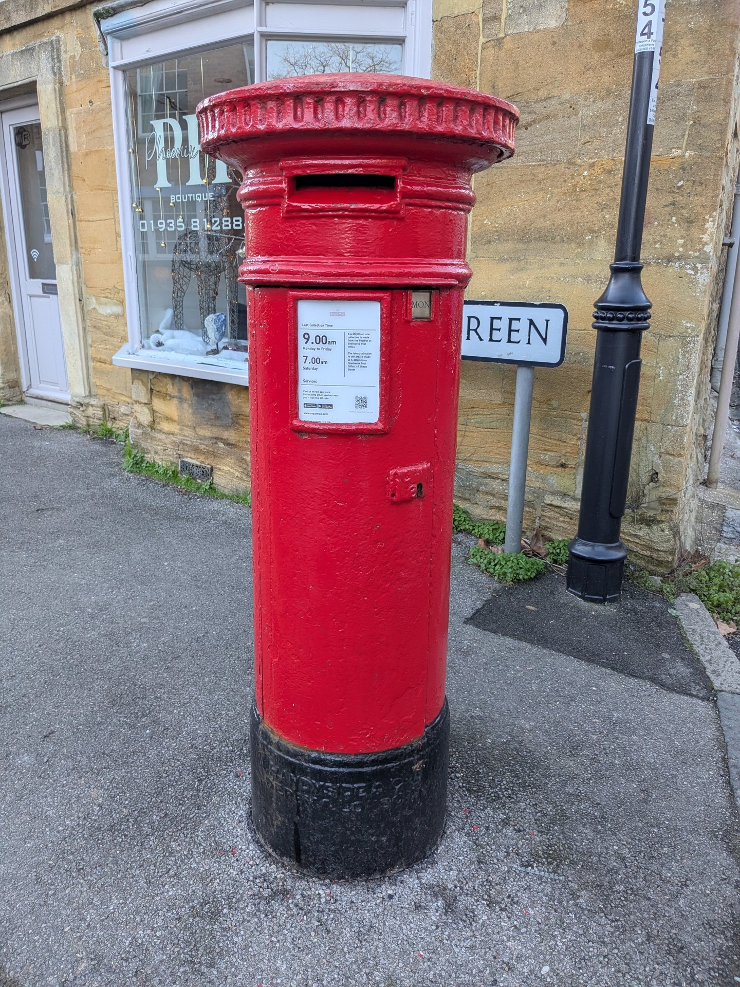 The Green, Sherborne photo 3