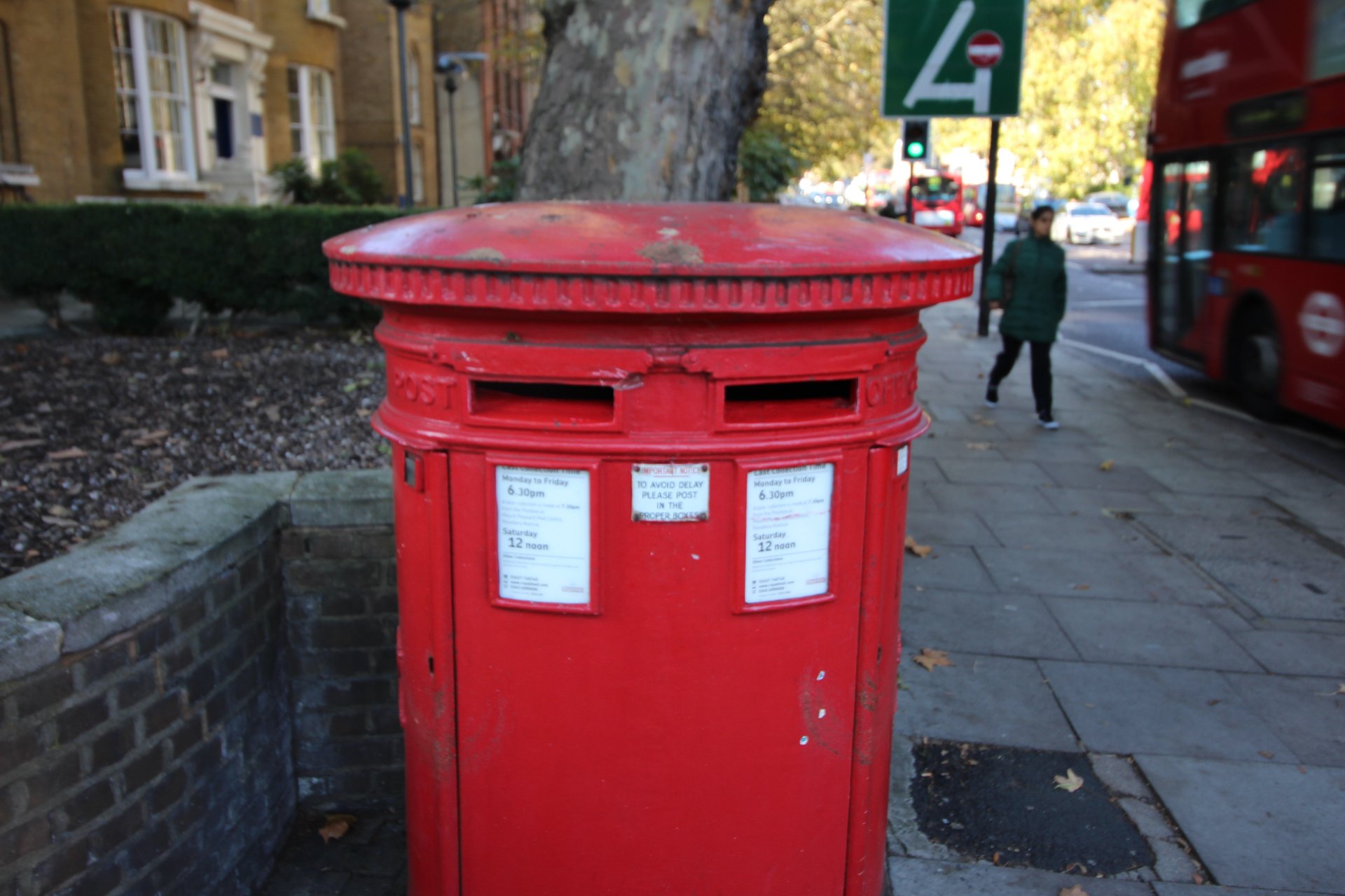 Hall Street, Greater London photo 2