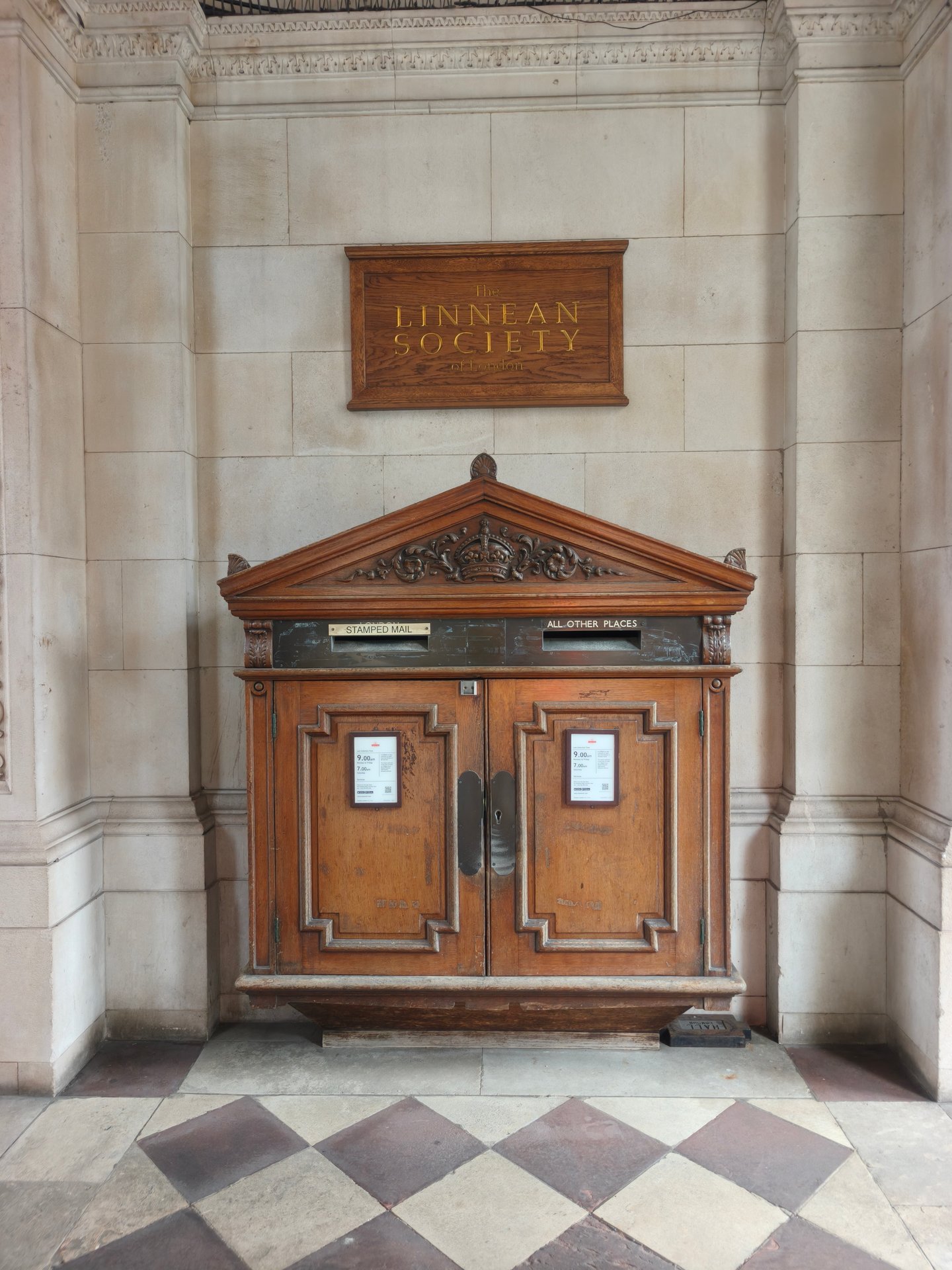 Linnean Society, Piccadilly, City of Westminster photo 3