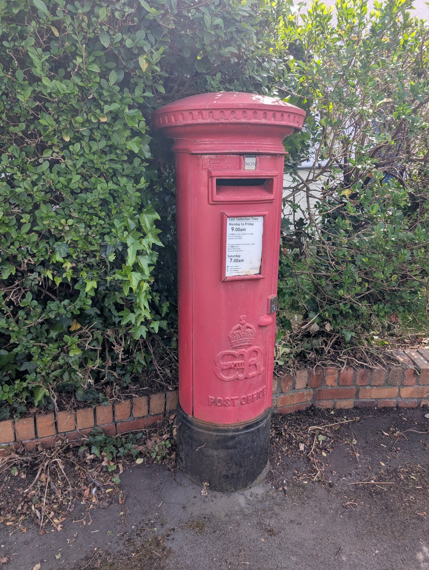 Owen Grove, Henleaze photo 3