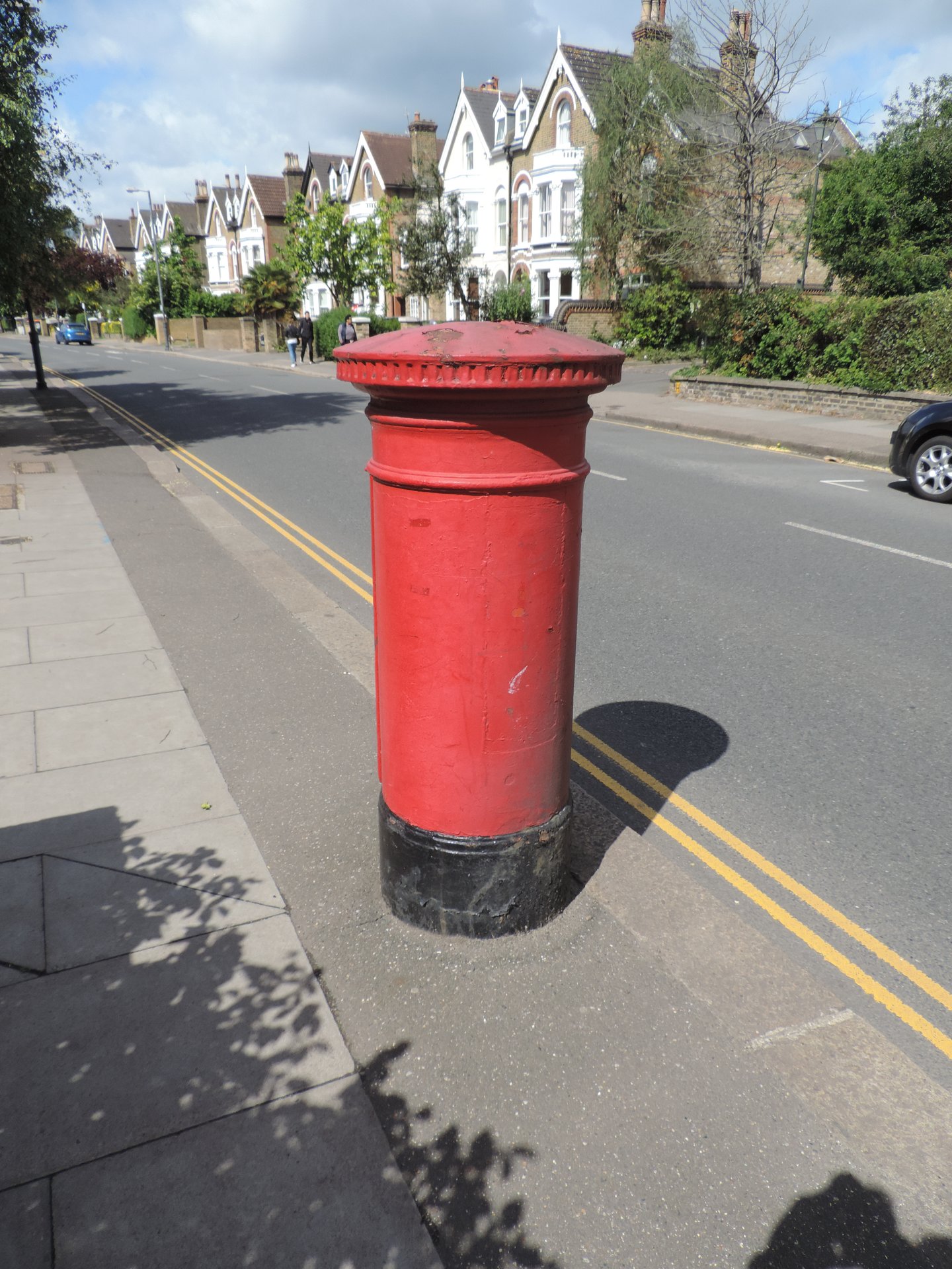 Queens Road, Greater London photo 6