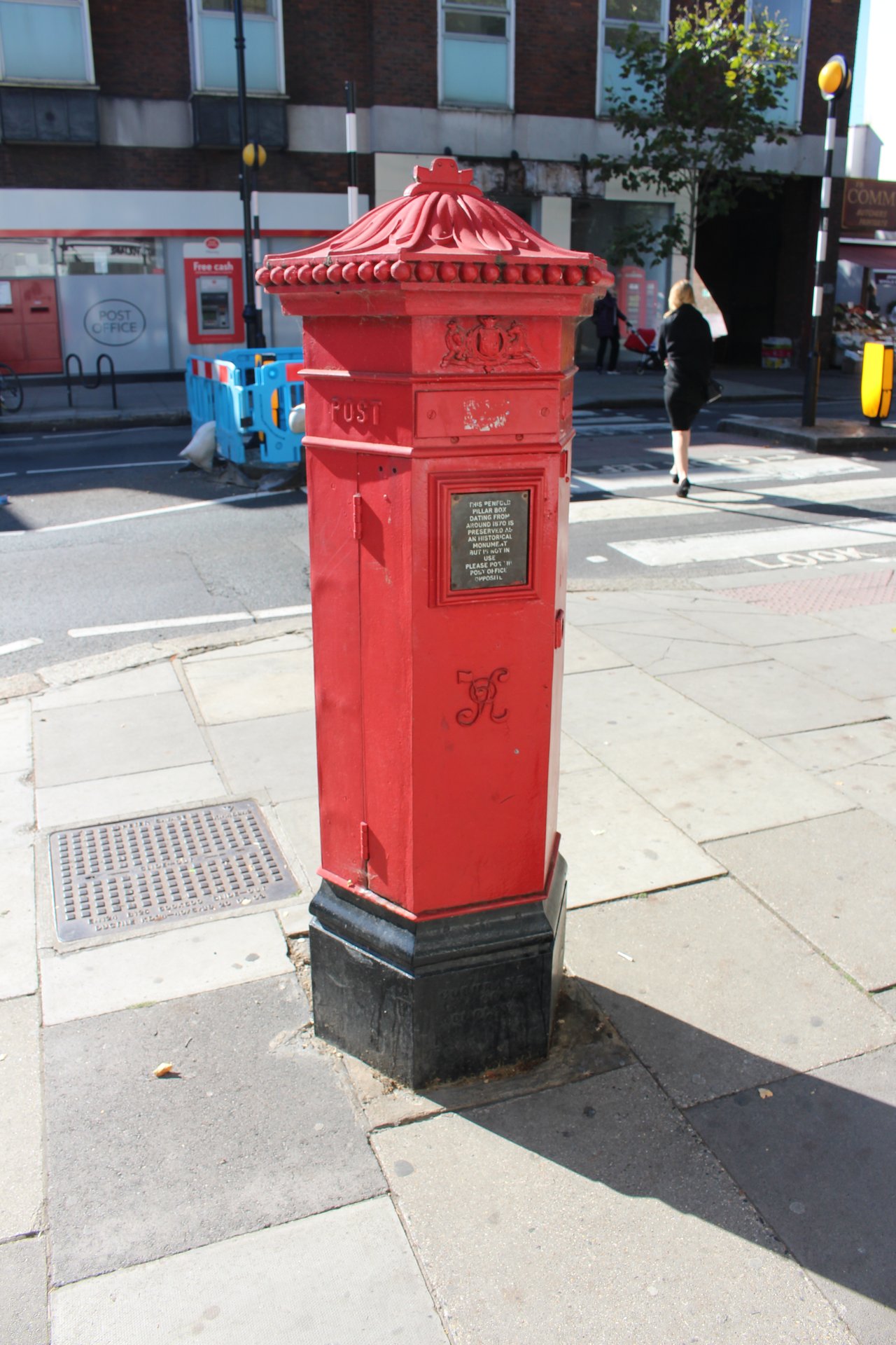 Hampstead High Street, Greater London photo 5