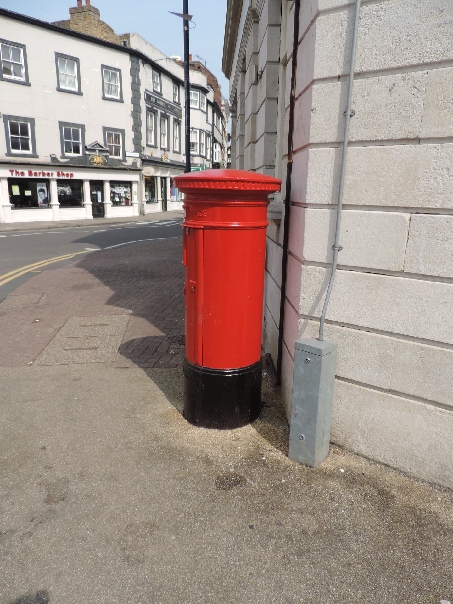 Bath Passage, Greater London photo 6